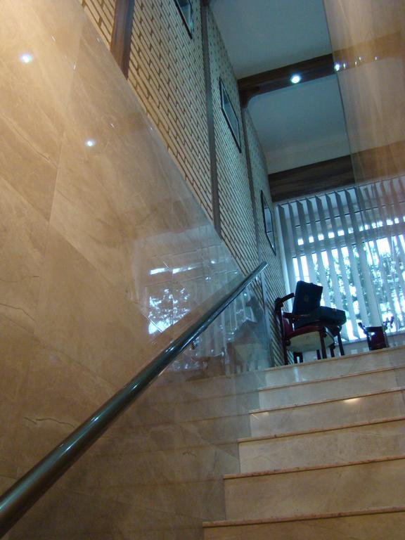 Guest House Rampa Tbilisi Exteriör bild